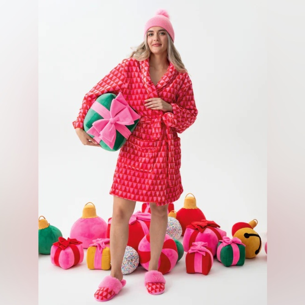 NWOT SHIRALEAH PINK & RED FELICITY TREES ROBE S/M